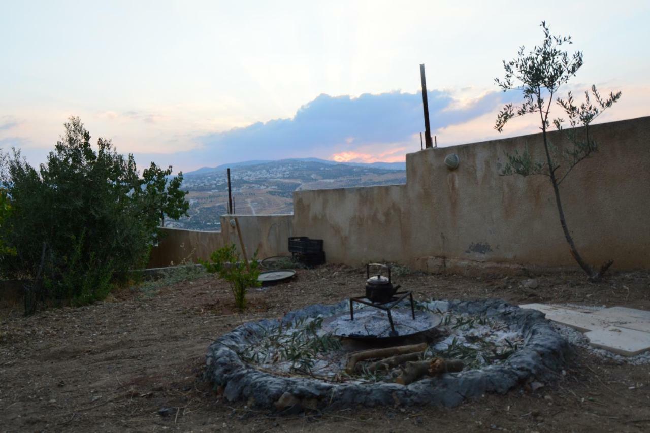 Our Villa'S Private Apartments - Hq Budget Stay - Wonderful Horizon View Of Jerash Jarash Exterior foto