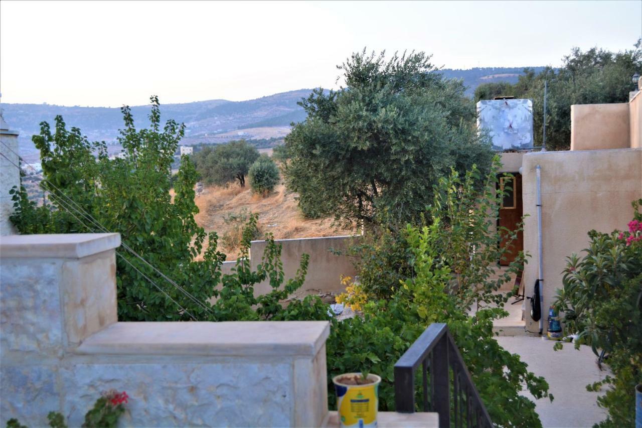 Our Villa'S Private Apartments - Hq Budget Stay - Wonderful Horizon View Of Jerash Jarash Exterior foto